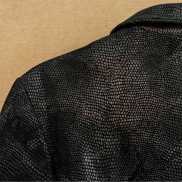 STEVE MADDEN Snakeskin Texture Genuine Leather Jacket - Picture 11 of 15